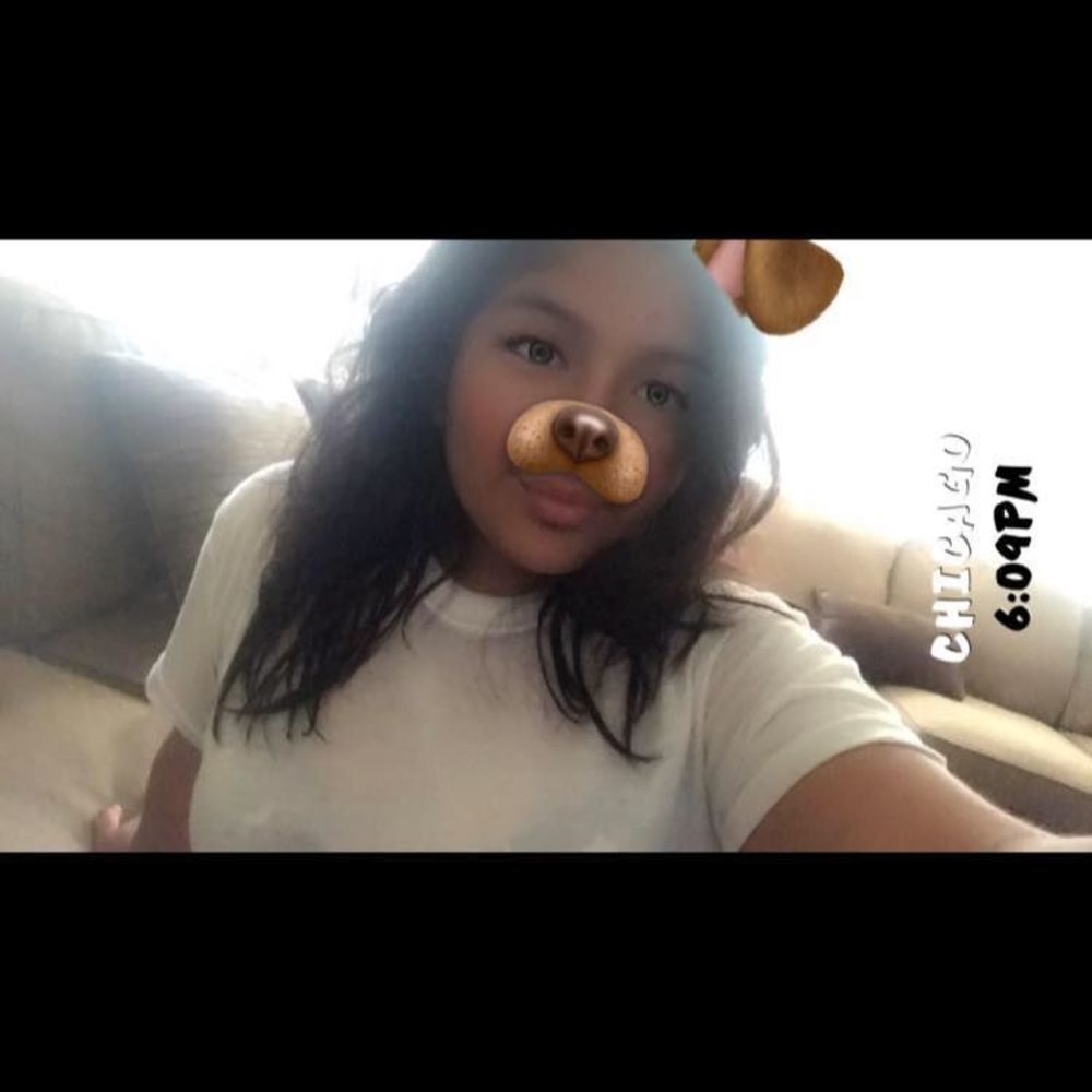 Meet your Posher, Athziry